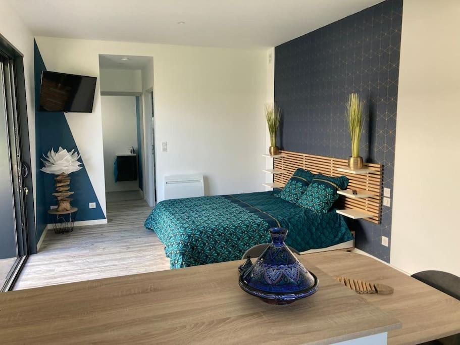 Adorable Studio D'Hote Zen Et Paisible Les Gonds 외부 사진